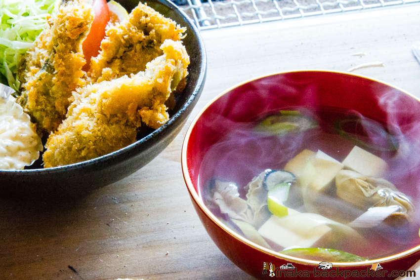 能登 穴水町に移住して牡蠣料理メインのコースト・テーブルをオープン漁師と店主の齋藤さん夫婦